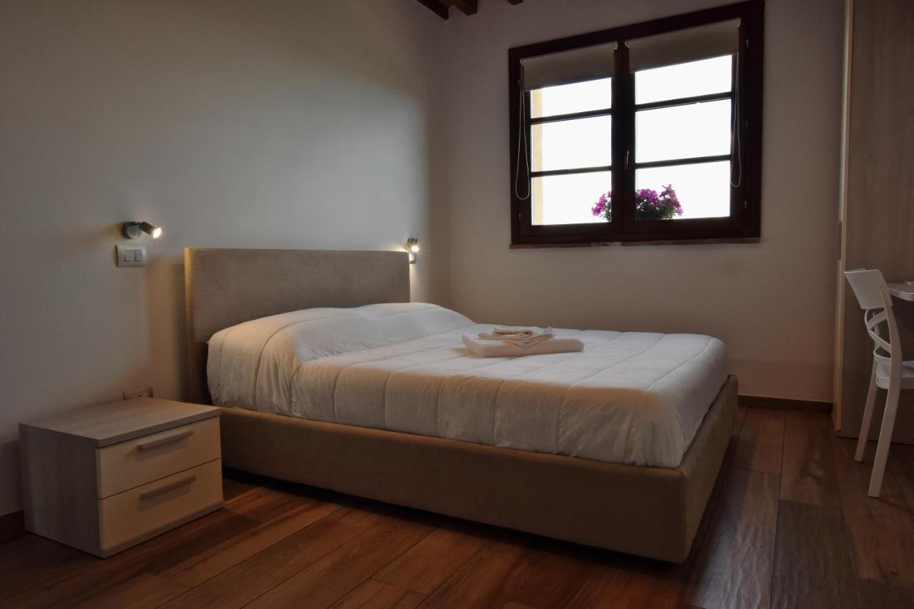 I Tre Casali Appartement Volterra Buitenkant foto