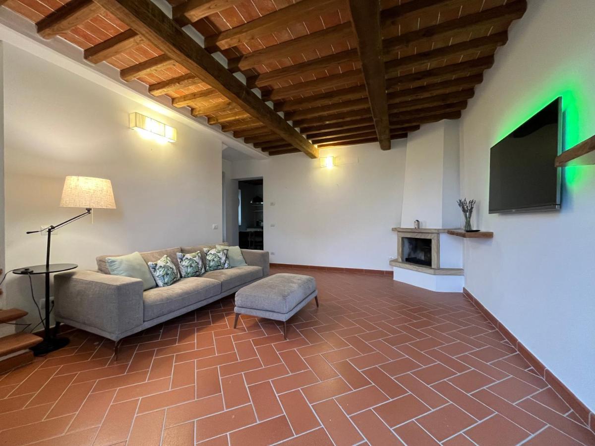 I Tre Casali Appartement Volterra Buitenkant foto